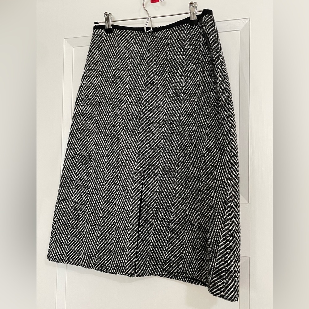 Ann Taylor Pencil Skirt Houndstooth, Size 6
